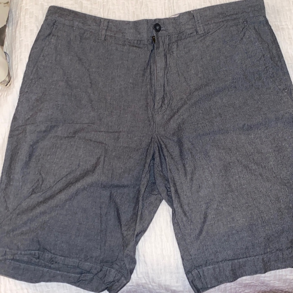 Size 34 grey 100% cotton shorts